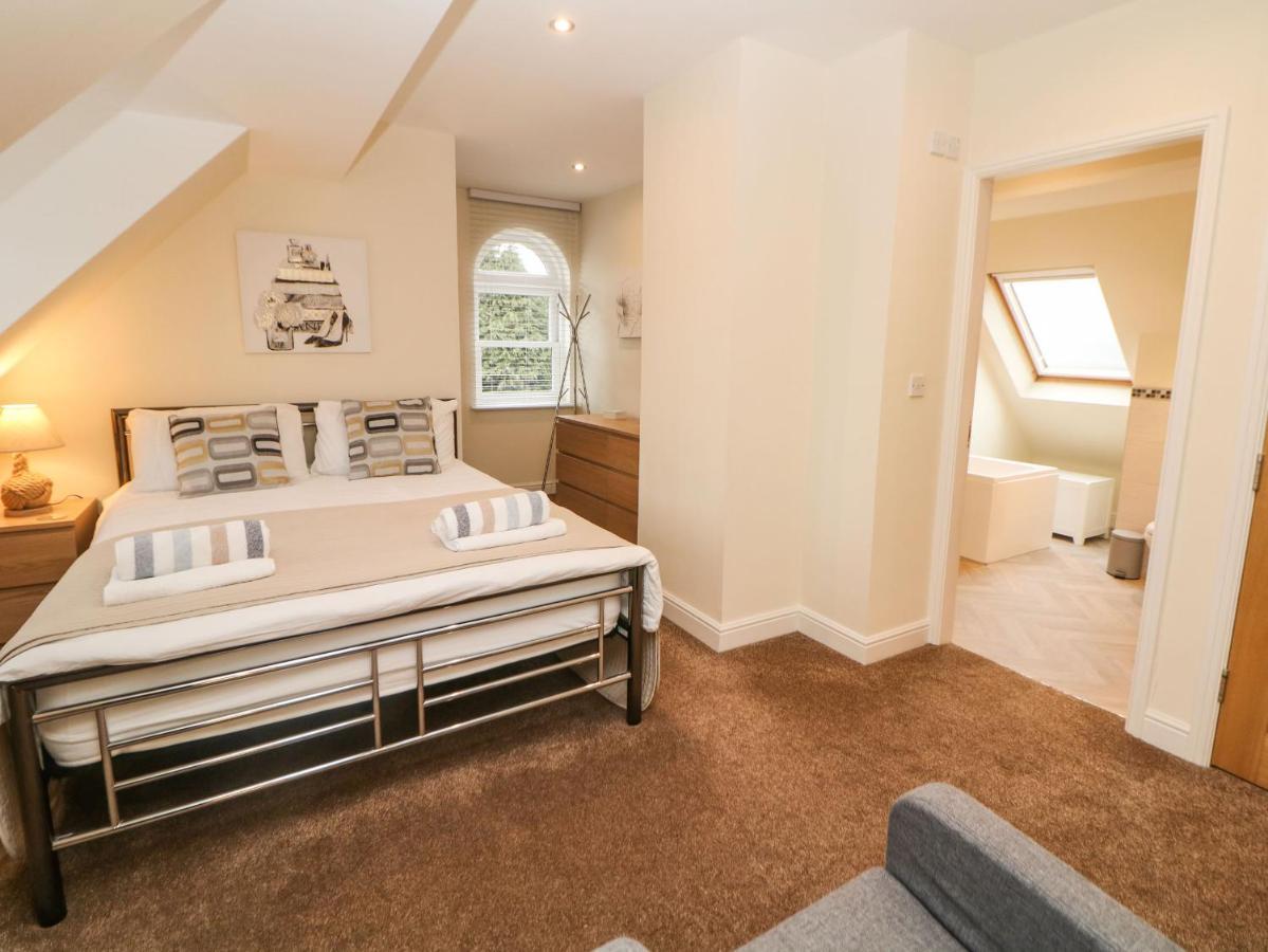 1 Knowleston House Villa Матлок Екстериор снимка